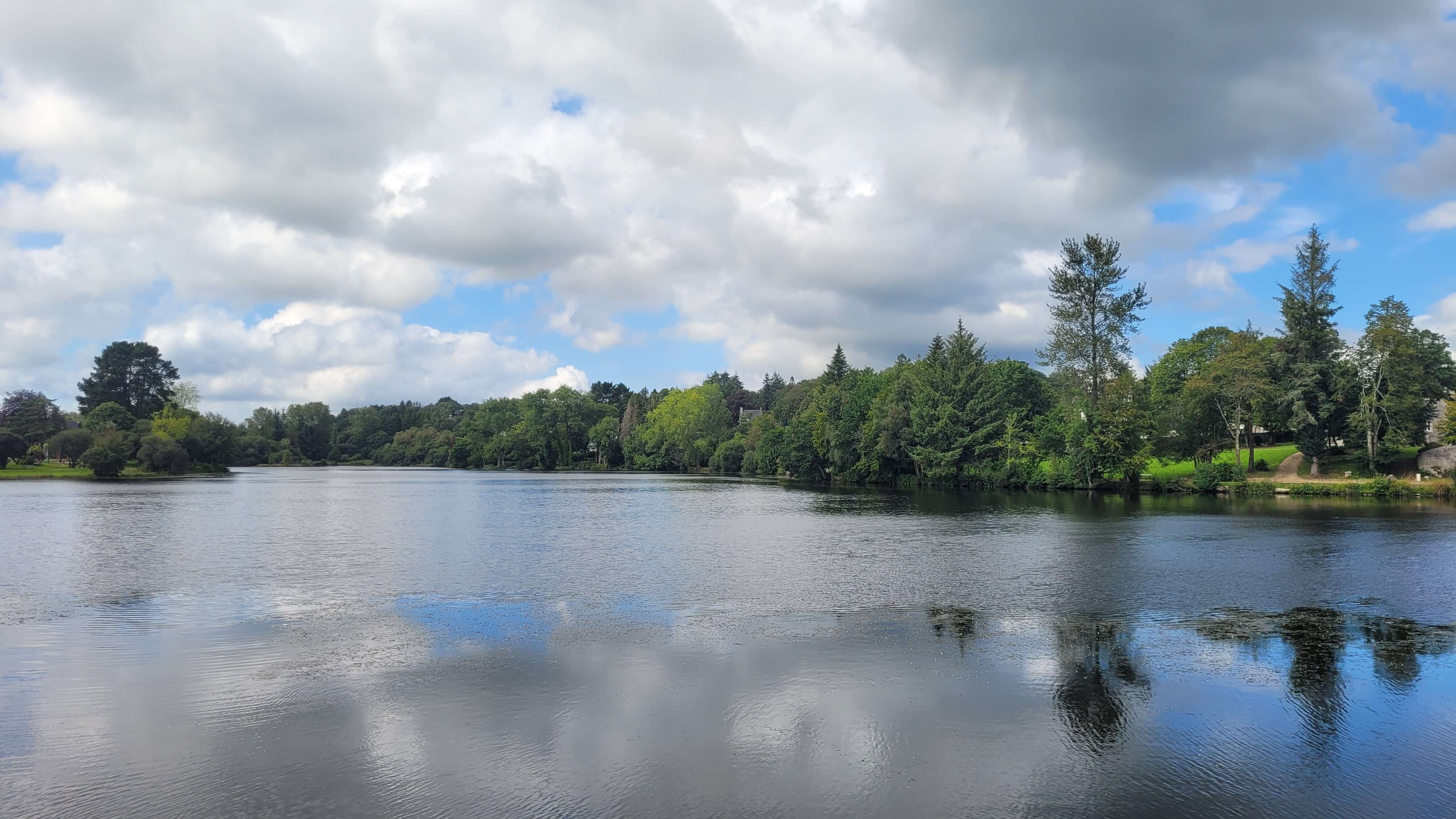 Cours d'eau à Audierne